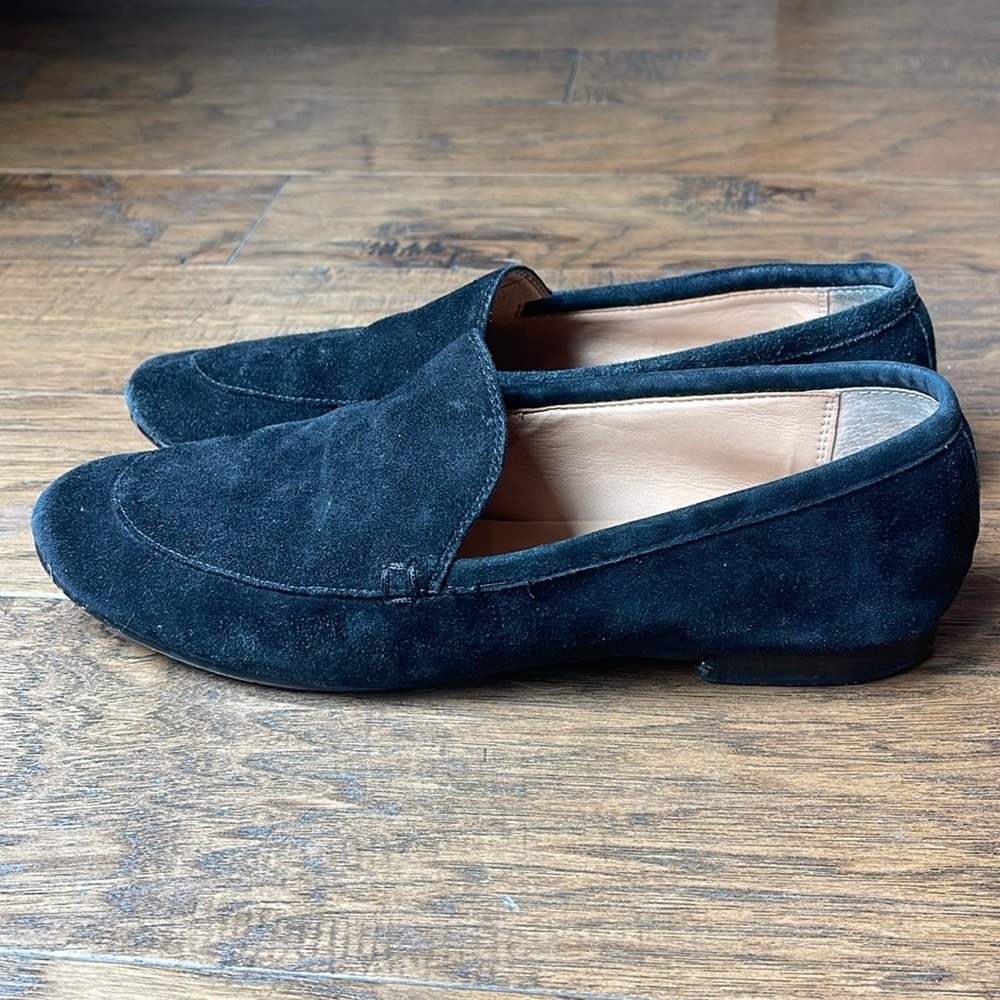 Banana Republic Demi Suede Loafer - Picture 3 of 4